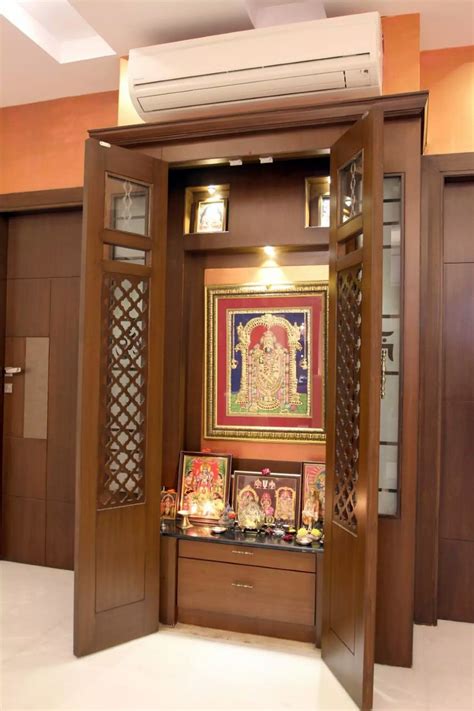 home temple design with door